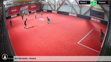 But de Lukas - Team B