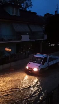 Allagamenti a San Benedetto del Tronto (Ascoli), il video choc del fiume d'acqua in citt?