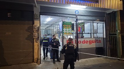 tn7-Sujetos retienen a indigente y lo golpean dentro minisúper en San José Centro-180924