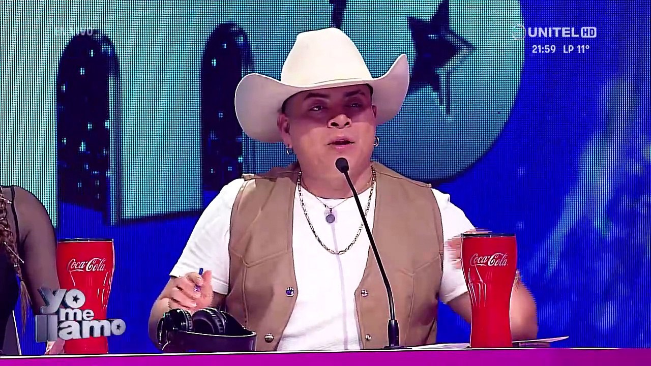 La actitud de la imitadora de  Christina Aguilera brilló en el escenario al interpretar ‘Candyman’