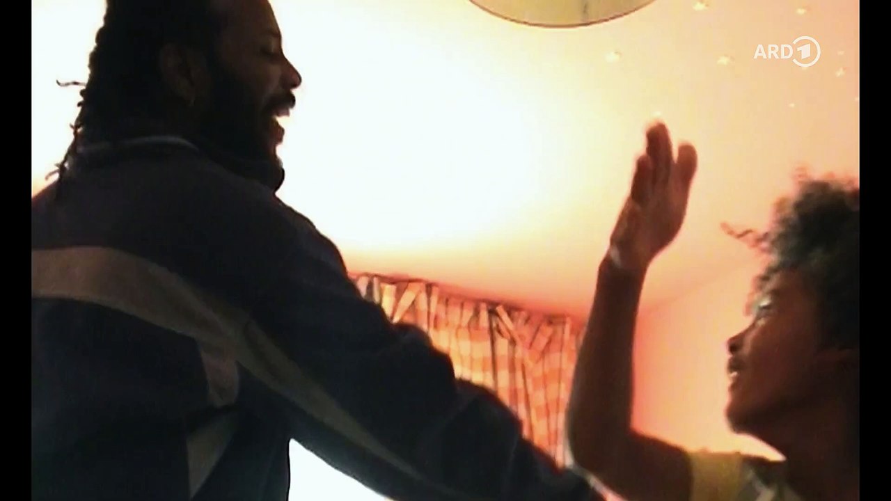 Schwarze Früchte Trailer DF