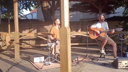 l'art prise 30 juillet 2024 square de jade Tharon plage...... georges brassens ... les copains d'abord