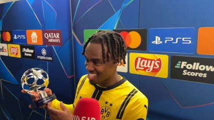 Gittens scherzt: "Trophäe kommt neben meine Playstation"
