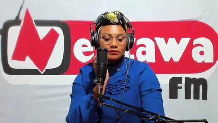 تواصل احتجاج اعوان البريد.بكل مكاتب الجمهورية التونسية بارتداء الشارة الحمراء كاتب عام نقابة الاساسية للبريد بقبلي حسني صميدة