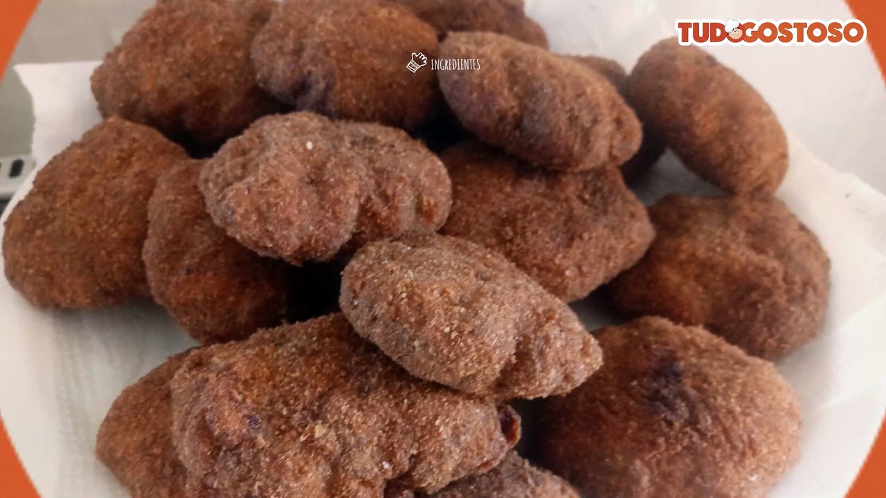 Bolinho de carne moída à milanesa