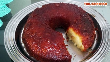Bolo de aipim caramelizado