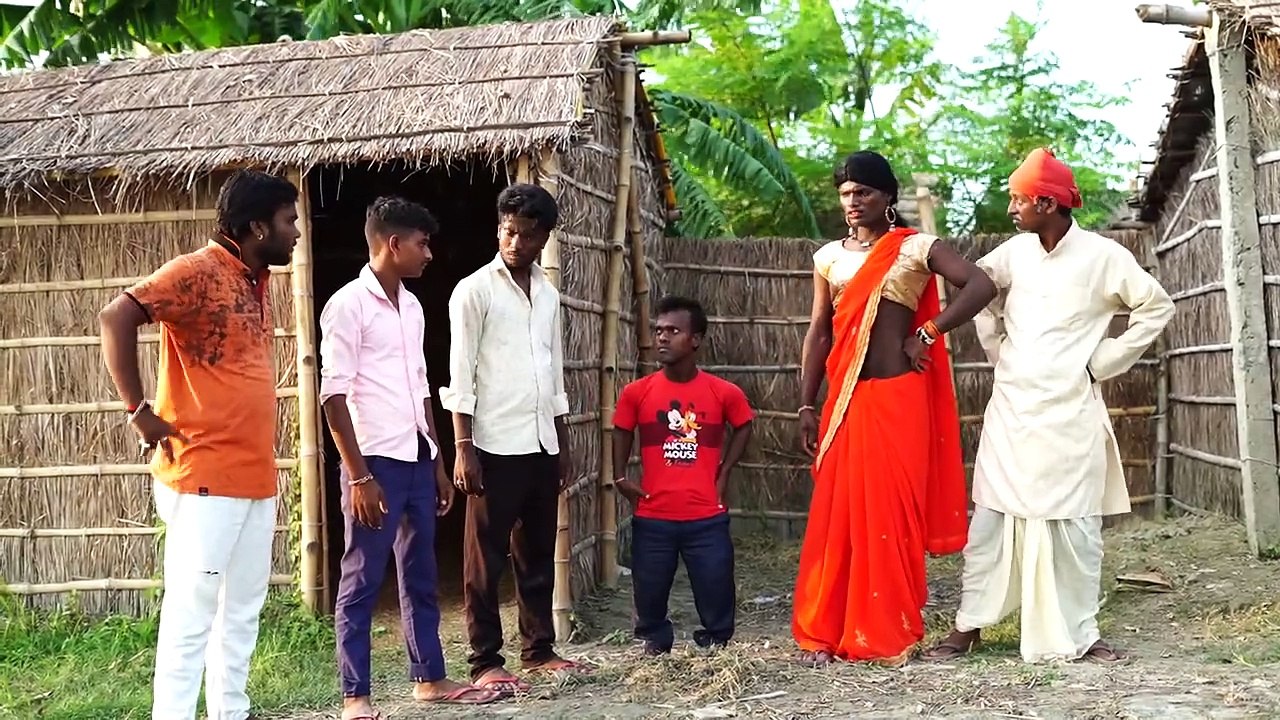 Dwarf's bullying - Bhojpuri Comedy Video 2022 - Dehati Hit Comedy