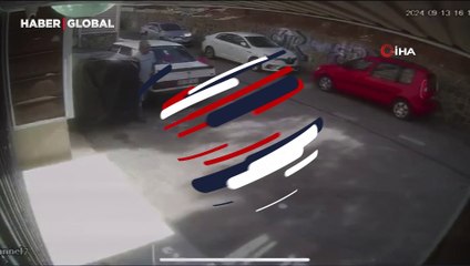 Köpek kendisini seven çocuğa saldırdı