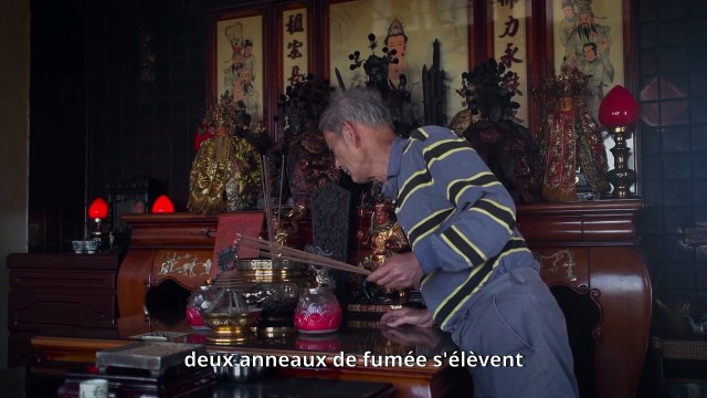 A Holy Family Bande-annonce VO STFR