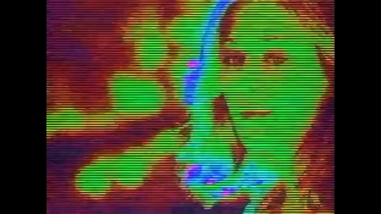 Surreale Bilder im Trailer von The Cell