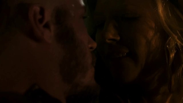 Vikings - First sexiset momment ( Ragnar Lodbrok & Katheryn Winnick ) _ Ultra HD 4K _