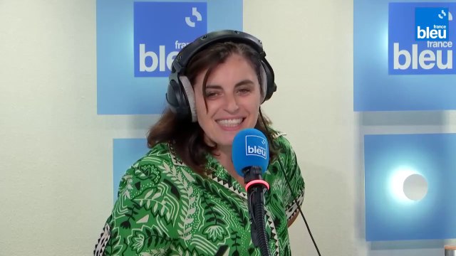 Sandrine Sarroche souhaite une bonne fête aux Emilie !