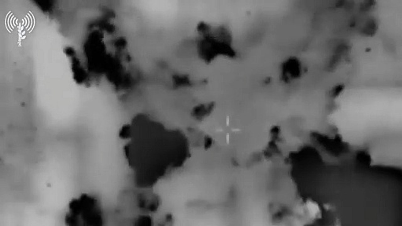 Israel bombardeia alvos do Hezbollah no sul do Líbano