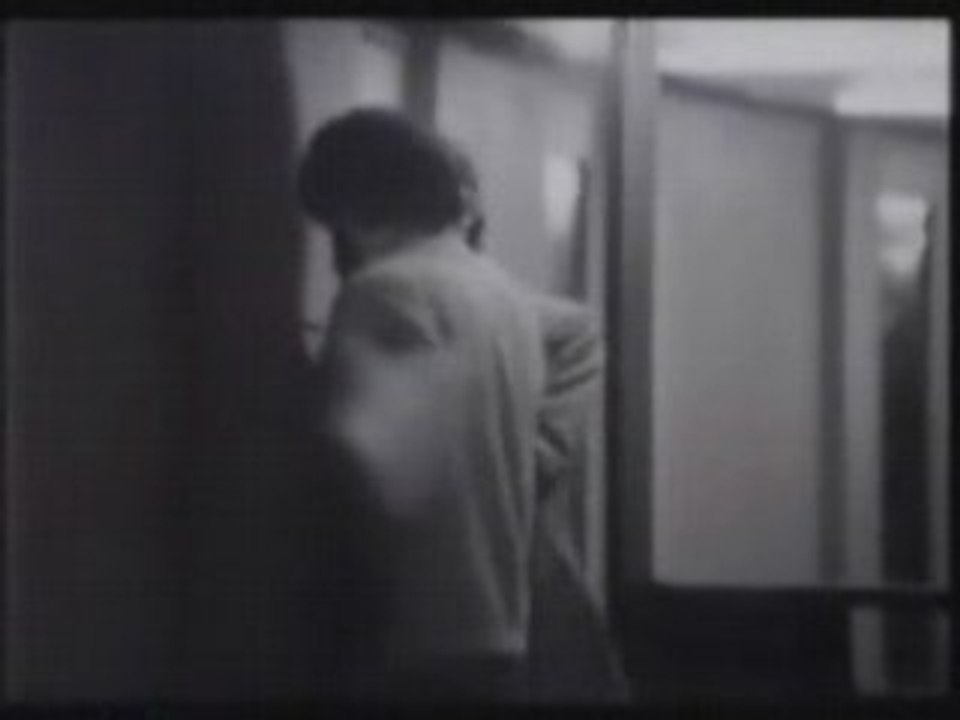 No_glass_347