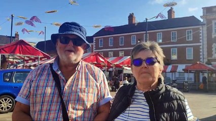 Debate on Allowing Children Under 16 to Use Social Media