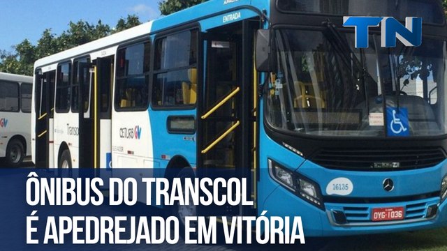 Ônibus do Transcol é apedrejado em Vitória