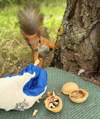 Smart idea from pretty lady!  #hack #diy #camping