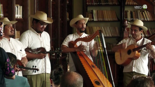 Entregan preseas de reconocimiento del XXIII Encuentro Nacional de Mariachi Tradicional