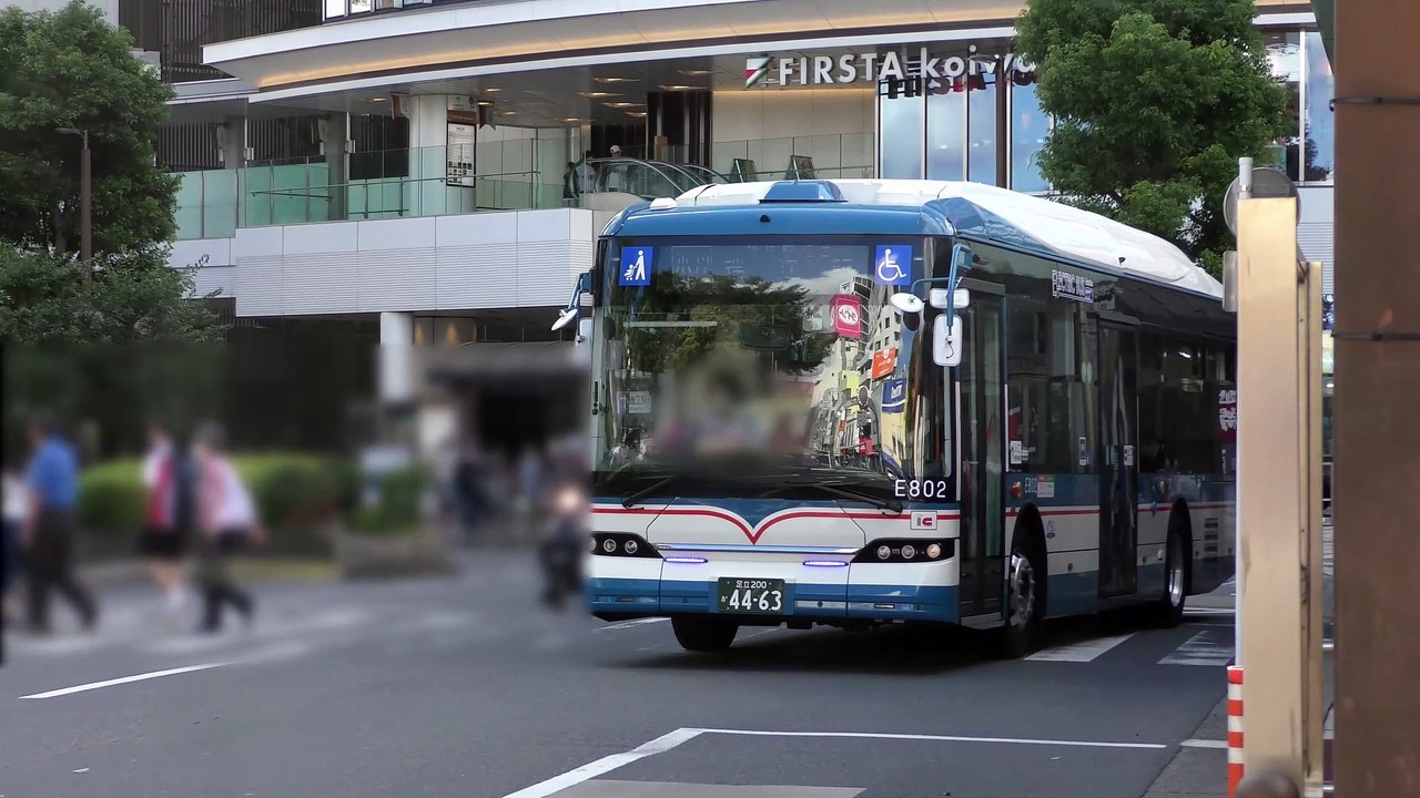 京成バスE802号車(BYD K8 2.0) 小岩駅発車