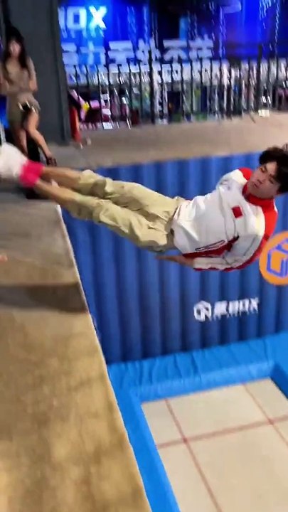 That_s right_ I have a showdown. Haha_ if you don_t make 6_ it_s over. Please don_t imitate profess.