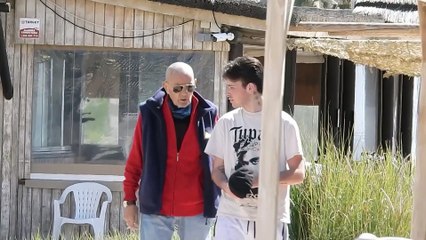 Elia Muñoz, esperanzada tras visitar a su padre: "Muy poquito a poco va mejorando"