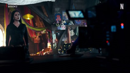 Mercredi Saison 2 : Jenna Ortega et Tim Burton Préparent un Retour Sombre et Déjanté ! - Netflix dévoile un aperçu du tournage