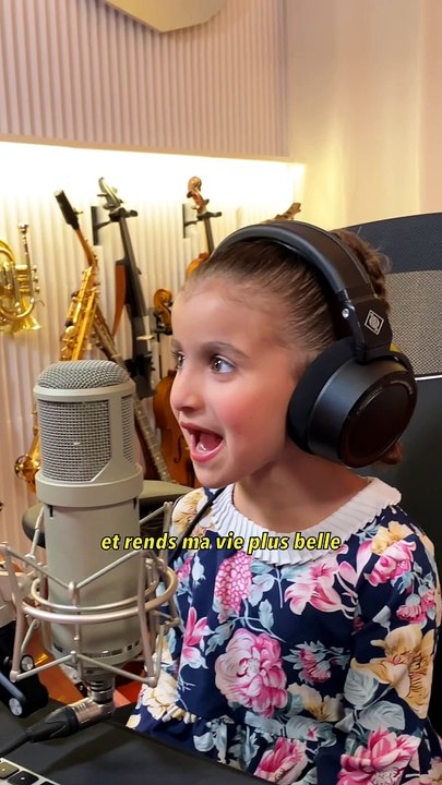 Ma nièce chante ma chanson "PARCE QUE JE T'AIME" !
