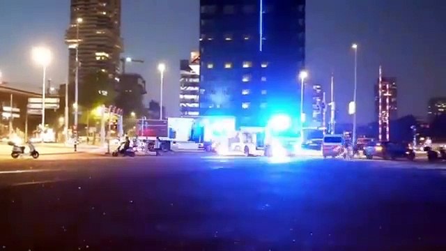 Pays-Bas: La police enquête sur une attaque au couteau qui a fait un mort et un blessé grave à Rotterdam hier soir - Les autorités souligne que rien n’est exclu