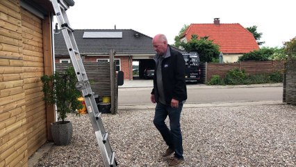 Kom på besøg med Dansk Boligforsikring: Besigtigelse af vandindtrængen fra tagkonstruktion