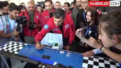 Selçuk Bayraktar: Savunma Sanayinde Dış Bağımlılık Yüzde 85'ten Yüzde 20'ye Düştü