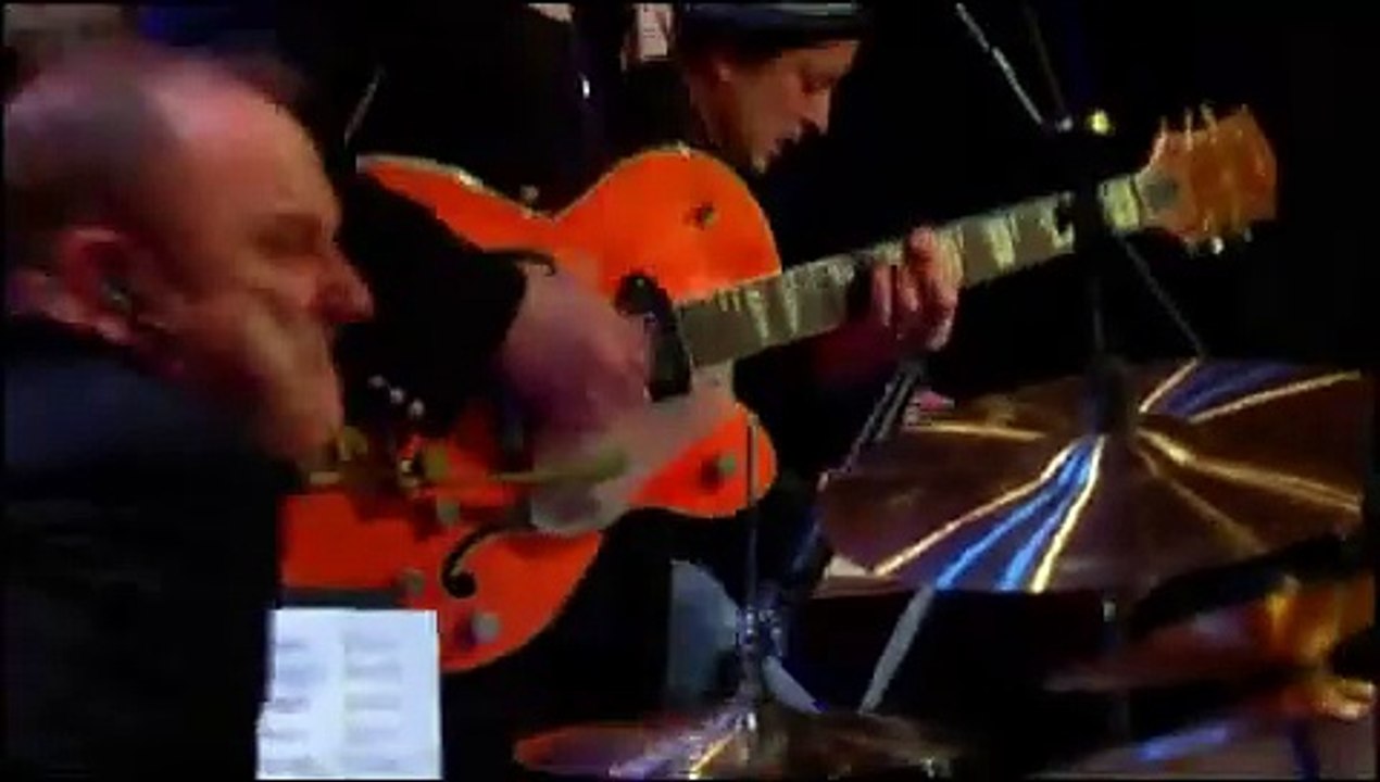 Shake, Rattle; & Roll (Live) - Brian Setzer, Darrel Higham; & Jeff Beck