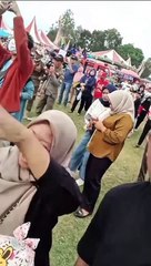 THE EXCITEMENT OF THE ENDANK SOEKAMTI CONCERT IN INDONESIA