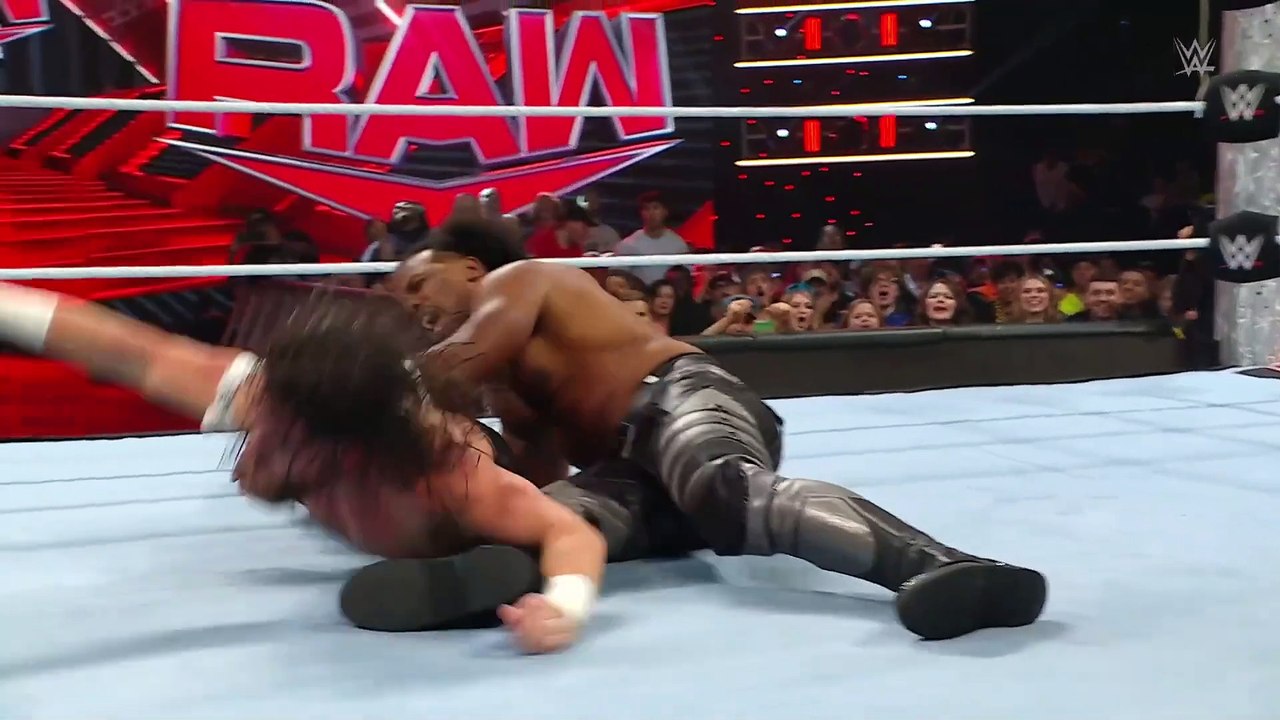 The Judgment Day vs. The New Day – World Tag Team Title Match_ Raw highlights, Sept. 16, 2024