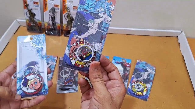 Unboxing and Review of Spinning Popular Anime Character Metal Keychain