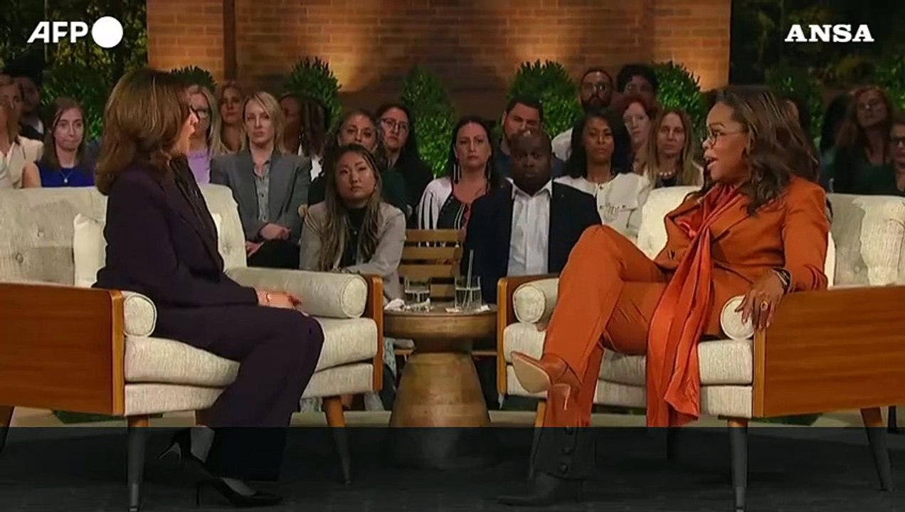 Kamala Harris da Oprah Winfrey: "Se qualcuno entra in casa mia gli sparo"