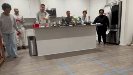 'Tic Tac No!' - Floor Tic Tac Toe game takes a comical turn after player abruptly slips