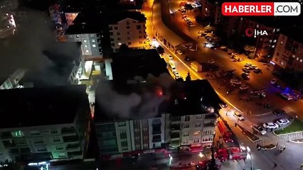 Tokat'ta Elektrik Kontağından Yangın: İki Daire ve Çatı Kullanılamaz Hale Geldi