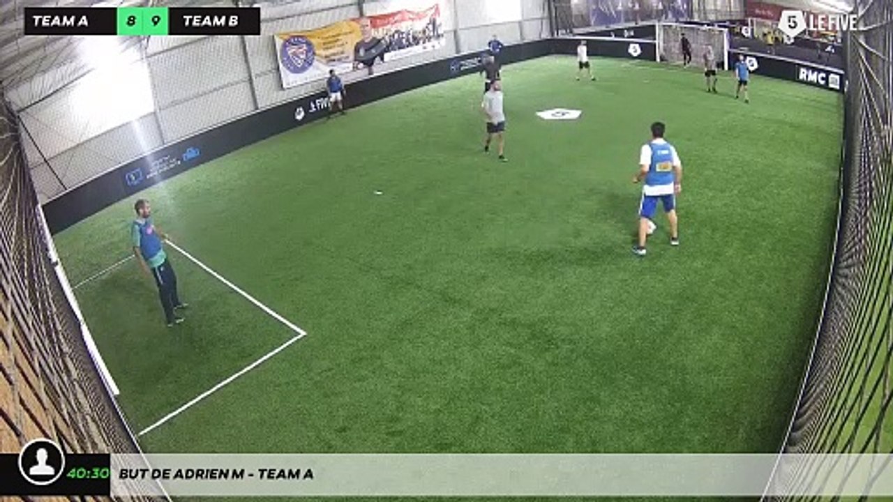 But de Adrien M - Team A