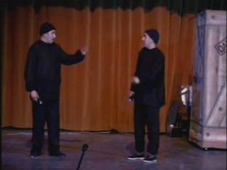 Pièce théâtrale Le Dinosaure 1