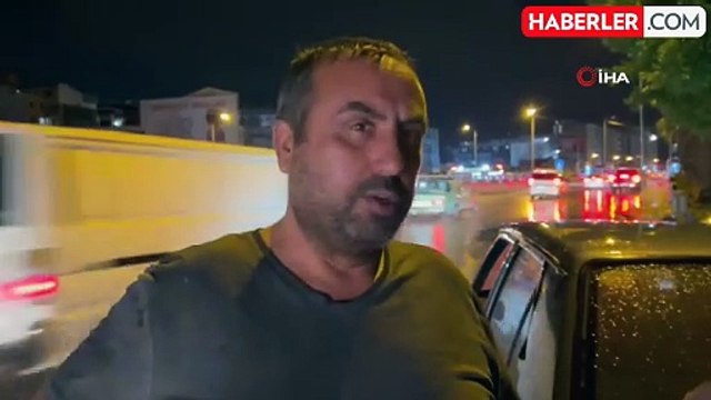 Hatay'da Şiddetli Yağış Caddeleri Göle Döndürdü