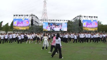 비바람 속 '청년의 날' 행사...궂은 날씨에 '한산' / YTN