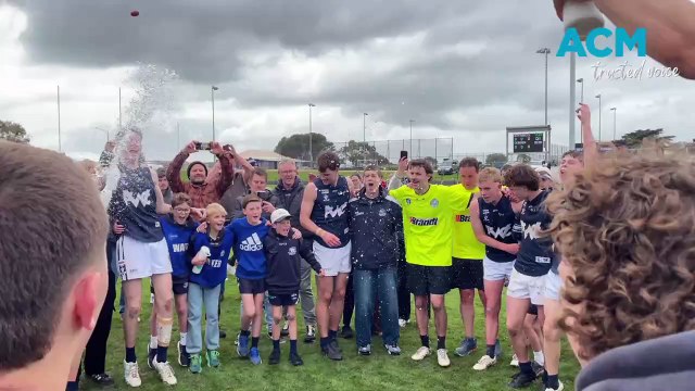 Football: Warrnambool under 18 football song, HFNL grand final
