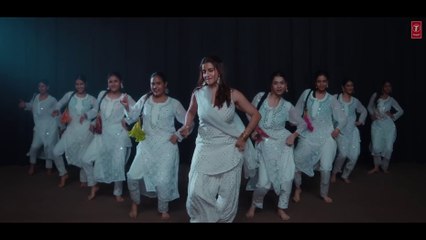 Romantic Love SOngs Chitta Suit (Official Music Video)- Uchana Amit, Akshara Singh - Sunidhi Chauhan - Hiten - Dilwala