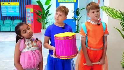 5_Ways_to_Sneak_Food_into_the_Plane(360p)