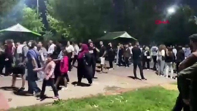 Pinhani konserinde bıçaklı kavga: 2 yaralı, 3 gözaltı