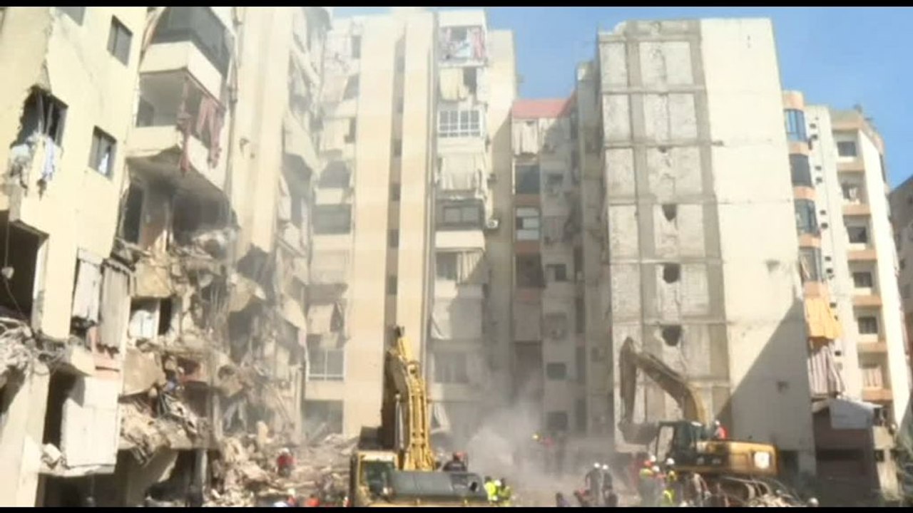 Le immagini della devastazione a Beirut dopo il raid israeliano