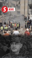 Israeli airstrike kills Hezbollah's top commander and 15 other party members