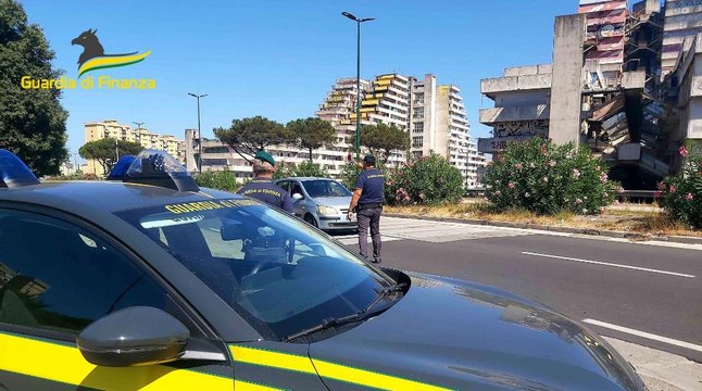 Napoli, controlli della Gdf tra Scampia e la zona vesuviana: sequestri e sanzioni (21.09.24)