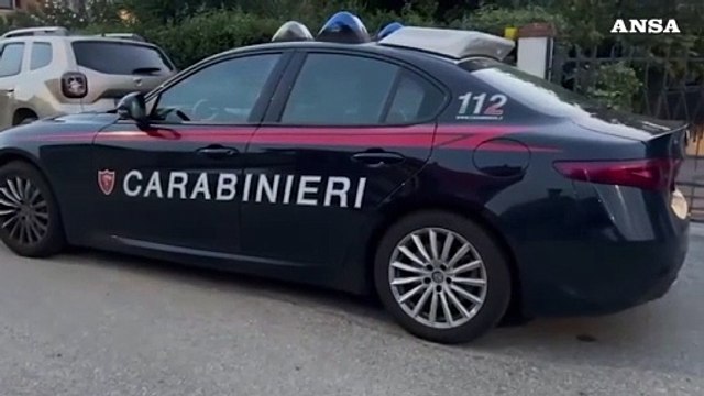 Il dramma nel Veronese , ha sparato al figlio e si e' suicidata