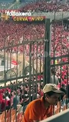 "بحلم بيك أنا بحلم بيك.. يوم السوبر مستنيك".. جماهير الأهلي تغازل الزمالك قبل لقاء السوبر الأفريقي